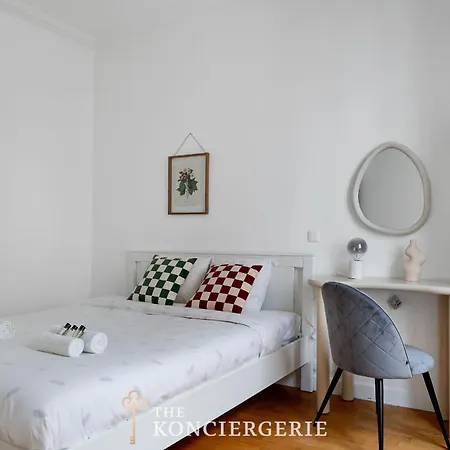 Prestige Parisien Proche De Larc De Triomphe Apartment