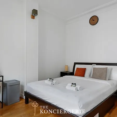 Prestige Parisien Proche De Larc De Triomphe Apartment *