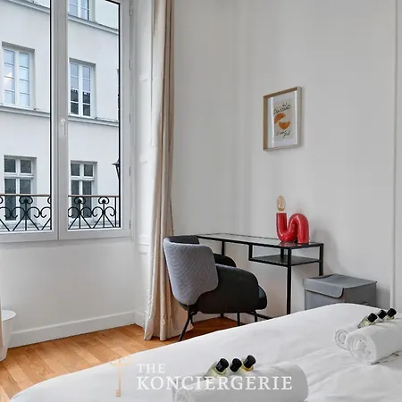 Prestige Parisien Proche De Larc De Triomphe Apartment